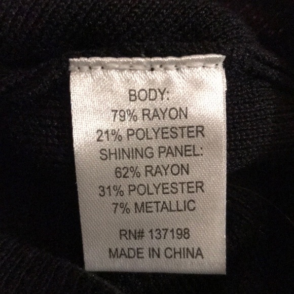 NWT Statement Sleeve Sweater - Picture 8 of 8